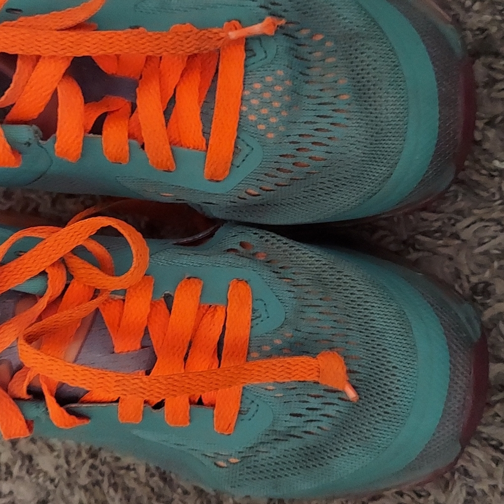 Teal Nike